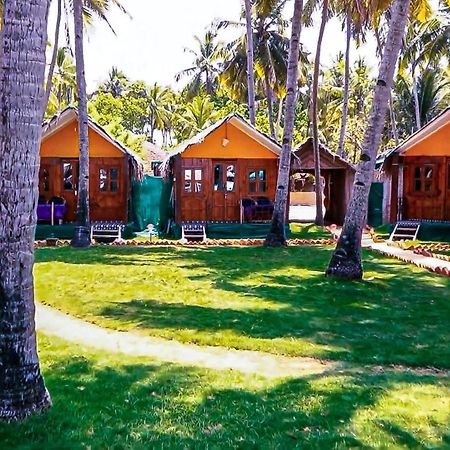 Hotel Om Sai Beach Huts Agonda Zewnętrze zdjęcie